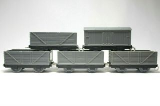 Set of 5 Gray Troublesome Trucks Boxcar Tomy Trackmaster Thomas Train 3