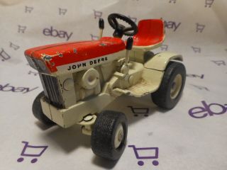 Vintage John Deere 140 Lawn Garden Patio Toy Tractor Red