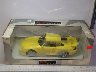 1/18 Ut Porsche 993 Turbo S Yellow With Black Interior