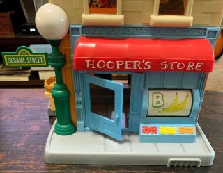 2010 Hasbro Sesame Street Workshop - Mr.  Hooper 