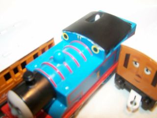 TRACKMASTER - - ANNIE & CLARABEL WITH MOTORIZED THOMAS THE TRAIN 3