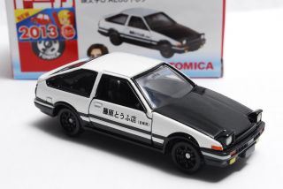 Tomica Dream Tomica Toyota Initial D Sprinter Trueno Ae86 1:61 Scale Toy Car