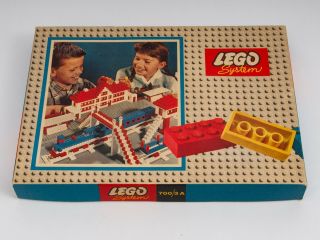 Lego System Classic: Basic Building Set 700/3a (1959/1960?)