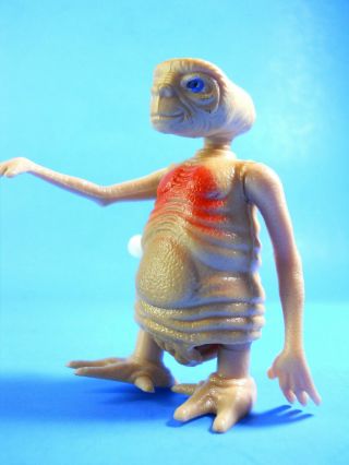 Vintage E.  T.  The Extraterrestrial Wind - Up Toy 1982 Univ.  Studios Ljn Toys Loose