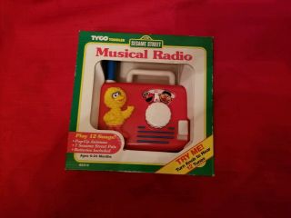 Vintage Big Bird Wind Up Radio Music Box Toy By Tyco Sesame Street Boxed