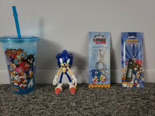 Sonic The Hedgehog 5 " Figure (jazwares,  Toy R Us Exclusive) With Bonus