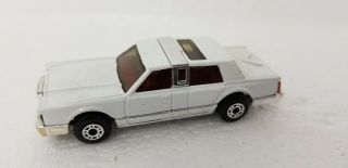 Vintage 1988 Matchbox Lincoln Town Car Limo Mb197 White 1:76 Die - Cast Loose Car