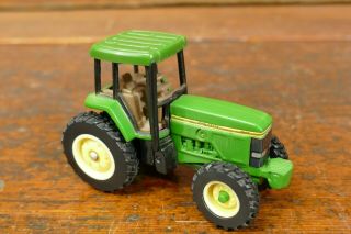 Ertl John Deere 7800 Tractor Farm Toy Collectible - 1/64 Scale