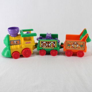 Fisher Price Little People Musical Zoo Train Engine With 2 Cars