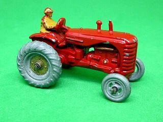 Matchbox Lesney No.  4a Massey Harris Tractor (with Mudguards)