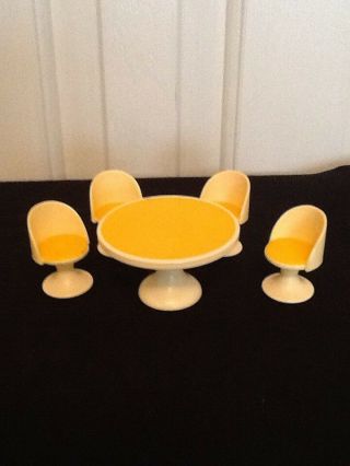 Vintge Fisher Price Doll House Dining Table