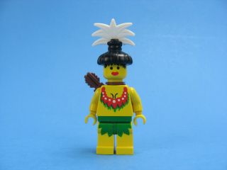 Vintage Lego Female Minifigure Pirate W/quiver 6246 6264 6278 6292