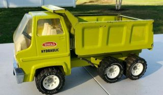 Vintage Tonka Lime Green Hydraulic Dump Truck Late 60’s Early 70’s 13” Long.
