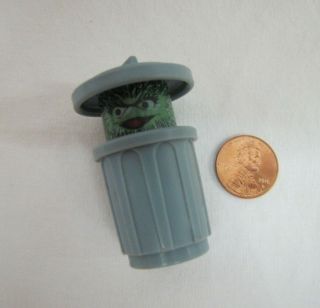Vintage Fisher Price Little People 938 Oscar The Grouch Sesame Street Can 1977