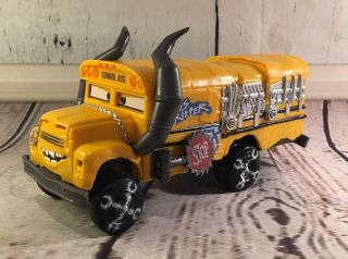 Disney Pixar Cars 3 - Crunch & Crash Miss Fritter Yellow School Bus Vehicle