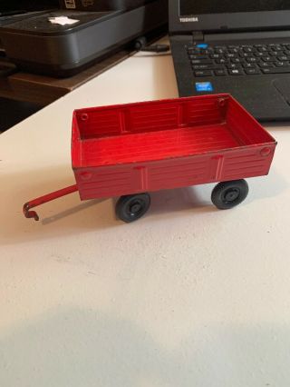 Ertl Farm Toy 74 - 7650 Pressed Steel Antique Vintage Red Wagon Case - John Deere