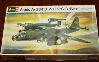 Revell Arado Ar 234 B2/c2/c3 " Blitz " Model Aircraft 1/72 Scale Kit From 1970s