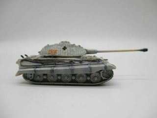 Dragon Models Can.  Do 1/144 German Heavy tank Tiger II (Porsche) 3