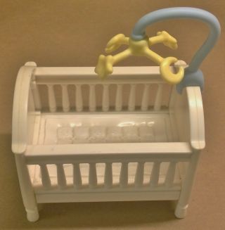 Fisher Price Loving Family Dollhouse Baby Boy Blue Bassinet Crib Mobile Toy