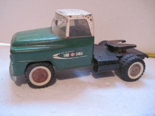 Vintage Tru Scale International Harvester Toy Truck Tractor