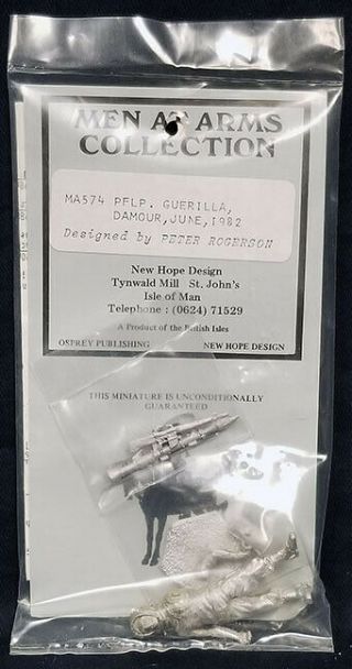 $8.  88 Nr Figure Blowout Men At Arms 574 60mm Metal Pflp Guerilla Damour 1982