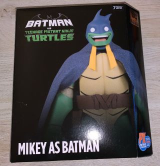 Michelangelo Mikey As Batman Teenage Mutant Ninja Turtles Tmnt Sdcc Gamestop Dc