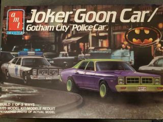Amt Ertl 1:25 Scale Batman Joker Goon / Gotham City Police Car Model Car Kit