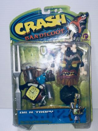 Vintage 1999 Crash Bandicoot Dr.  N Trophy Action Figure
