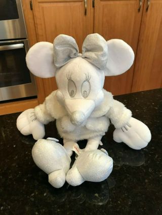 Snowflake Minnie Mouse Plush 17 " White Silver Snow Disney Store Exclusive