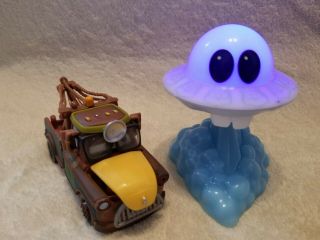Disney Cars Toon Ufm Unidentified Flying Object Mater Dr Abschlepp And Mator