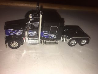 Dcp Kenworth W900 Black With Blue Flames Sleeper Semi Truck Die - Cast 1/64th