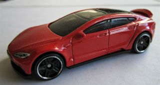 2014 Hot Wheels Tesla Model S Red Diecast Car 1:64 - Loose