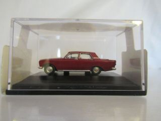 Oxford Railway Scale Ford Zephyr Imperial - Maroon Scale 1:76 76zep005