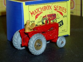 Matchbox Moko Lesney Massey Harris Tractor fenders 4 a1 SC2 VNM crafted box 2