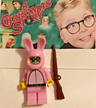 Lego Minifigure Moc A Christmas Story Ralphie Pink Bunny Suit & Red Ryder Bb Gun