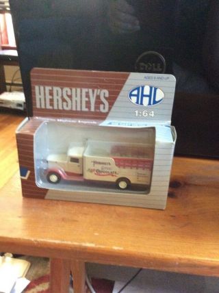 (ahl) American Highway Legends - 1:64 Hershey 