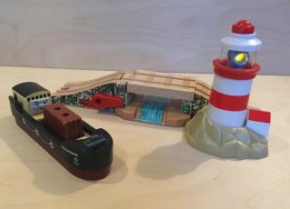 Thomas & Friends Wooden Railway Lighthouse Bridge With Bulstrode Lights & Sounds