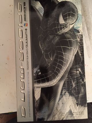 Real Action Heroes Spider - Man 1/6 Scale Figure MEDICOM Black Spider - man 2