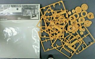 Show Modelling 1/35th Scale Opel Blitz Late Type Wheels Set No.  035
