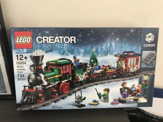 Lego Creator Expert Winter Holiday Train 10254