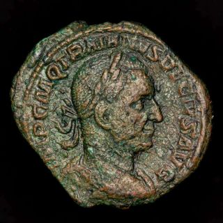 Lucernae Decius Trajan 249 - 251 Sestertius Victoria Avg / S C Victory Rome