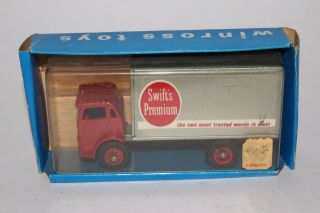 Winross 1960’s International Cabover Swift’s Meats Delivery Truck,  Boxed 1