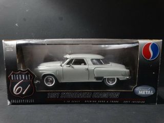 Highway 61 1951 Studebaker Champion Coupe Gray 1:18 Scale Diecast Model Car