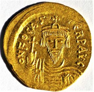 Byzantine.  Phocas.  Ad 602 - 610.  Solidus.  Constantinople.  Victoria
