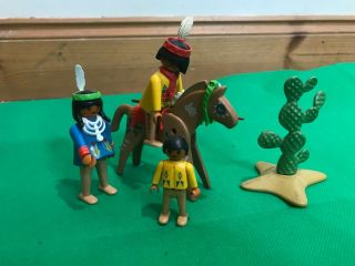 Vintage Playmobil Native American Indian Family Set 3396 - Complete - VGC - Rare 2