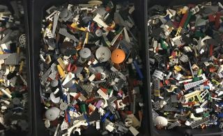 Lego Bulk - 20 Pounds Lbs Of Mixed Themed Lego And Sorted
