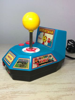 Jakks Pacific Namco Ms.  Pacman 5 in 1 Plug And Play TV Video Games 2
