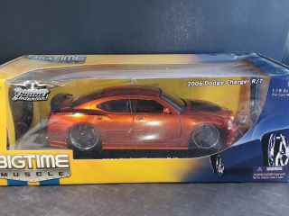 Jada Bigtime Muscle 2006 Dodge Charger R/t 1:18 Scale Diecast Model Car