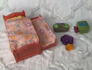 Fisher Price Loving Family 2002 Kids Bedroom Set Trundle Bed Tv Boombox Lamp