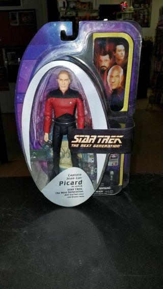 Diamond Select Toys Star Trek The Next Generation Captain Picard Figure 2006